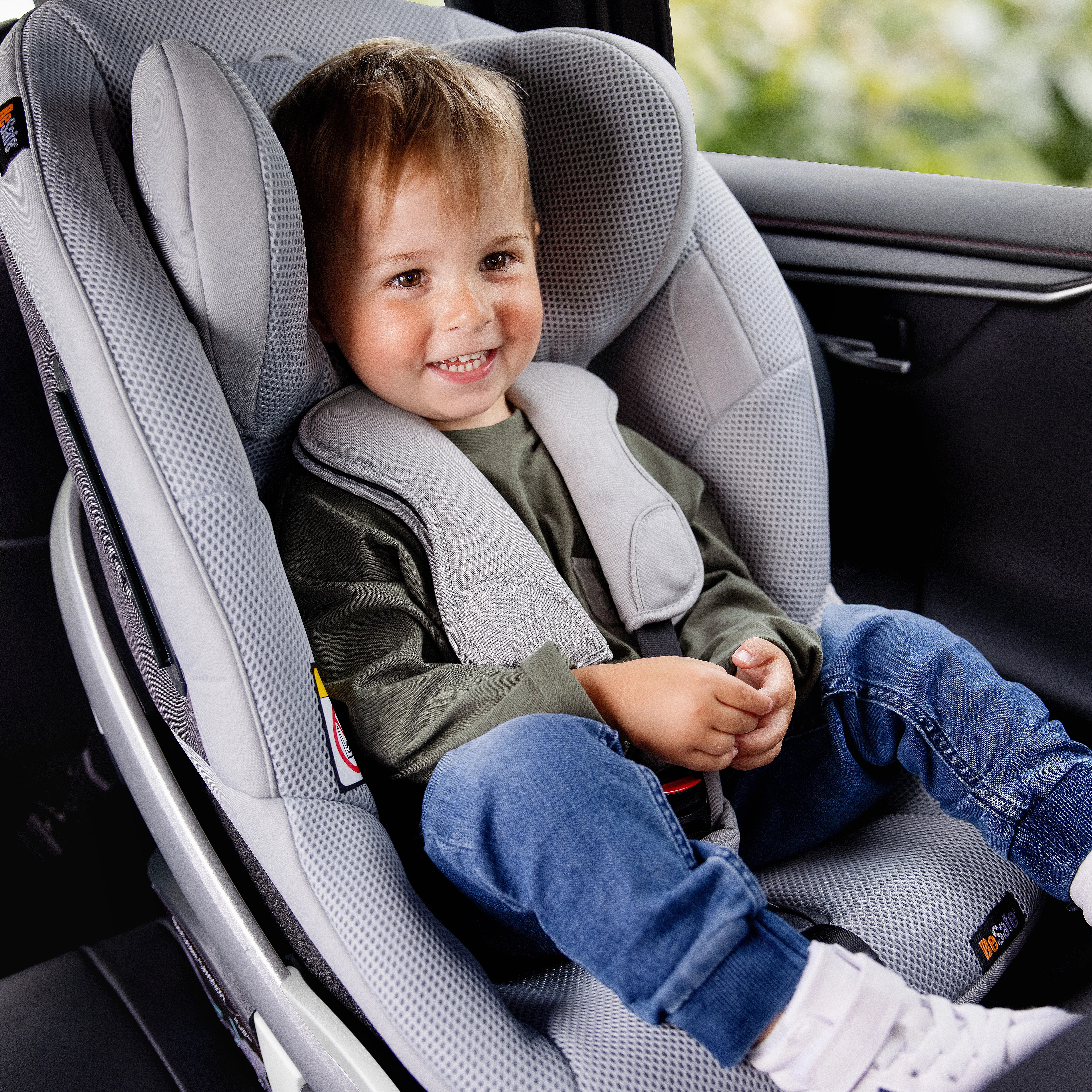 Grand grupo 1-2-3 isofix( 9-36 kg.) — Puericultura martinez